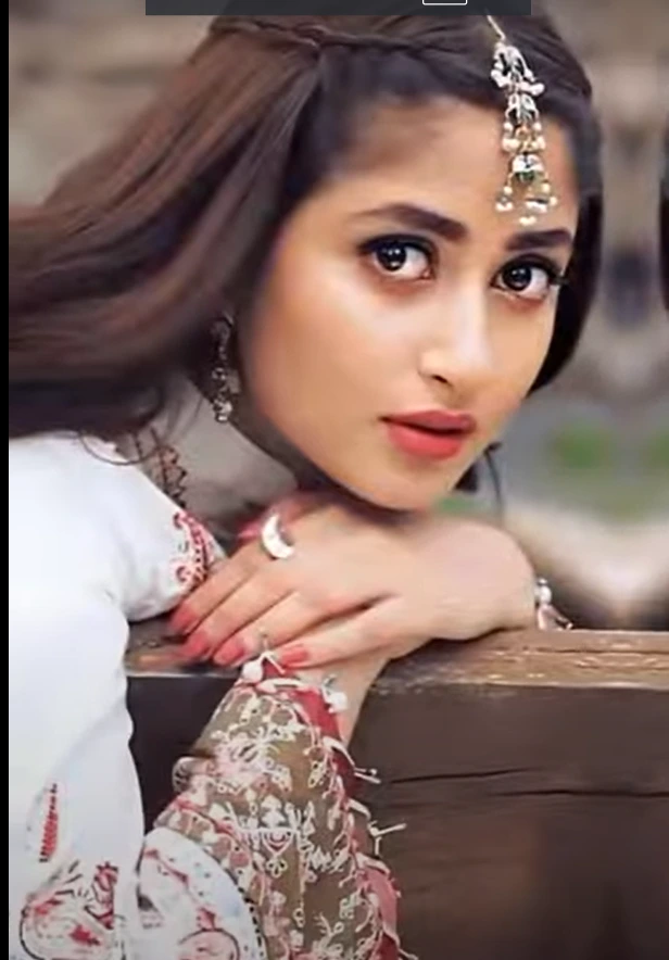 Hindi Old Song Capcut Template